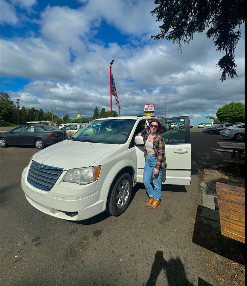 happy customer selling her car to us